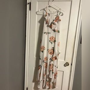 Hi-low ruffle dress white/pink flowers